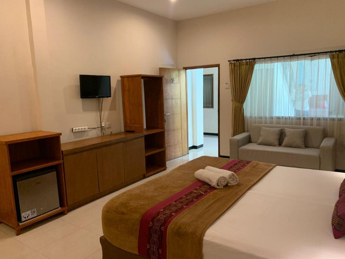 Kuta Suci Beach Hotel Exterior foto