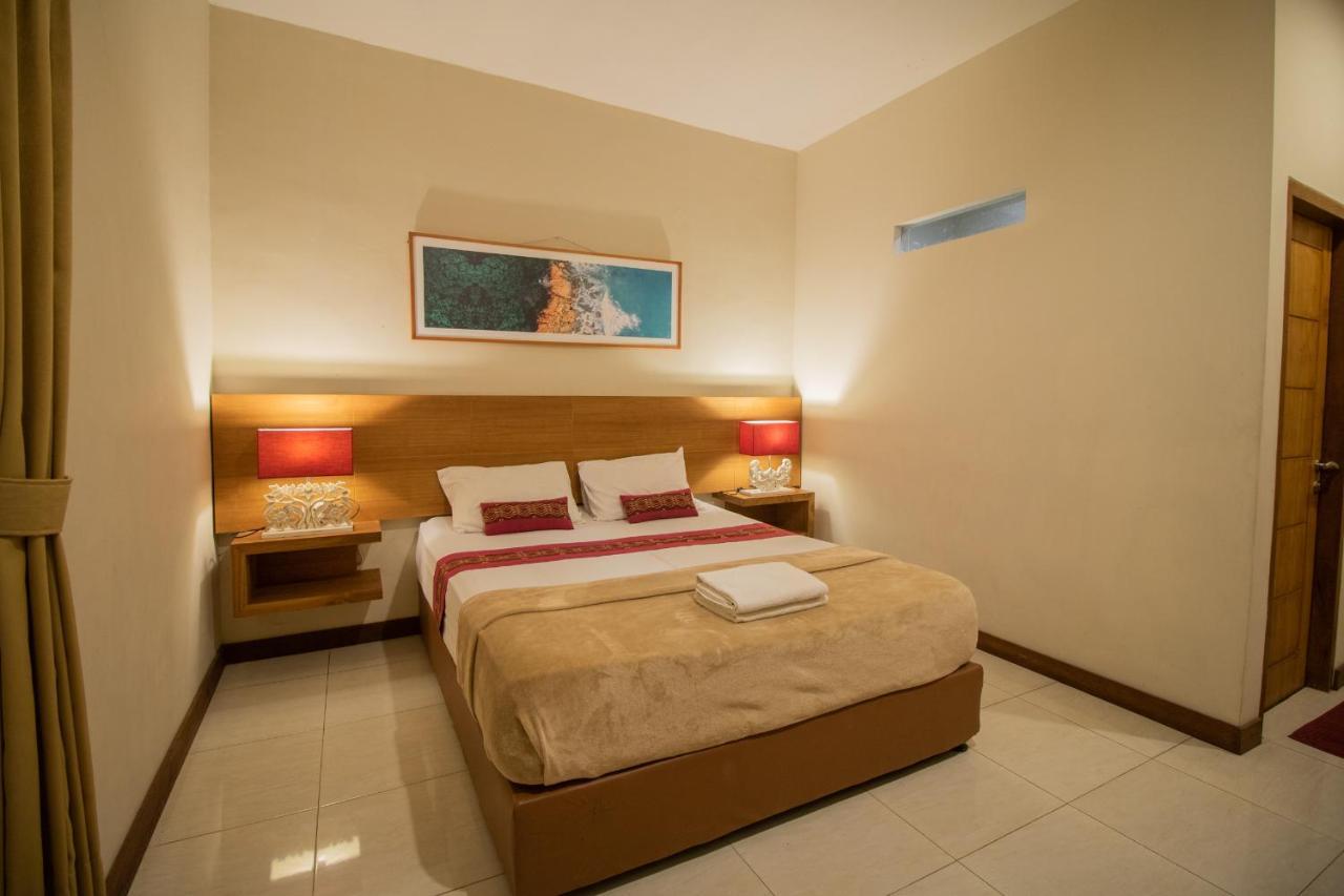 Kuta Suci Beach Hotel Exterior foto