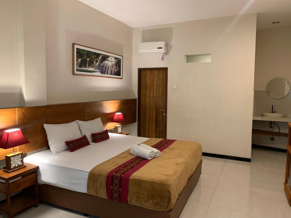 Kuta Suci Beach Hotel Exterior foto