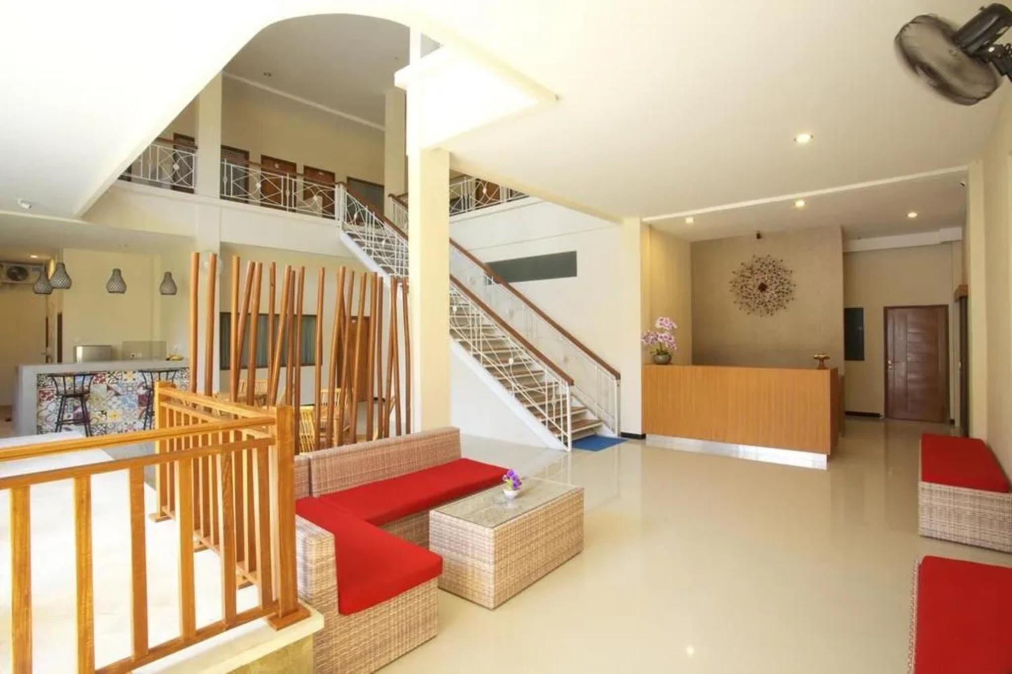Kuta Suci Beach Hotel Exterior foto